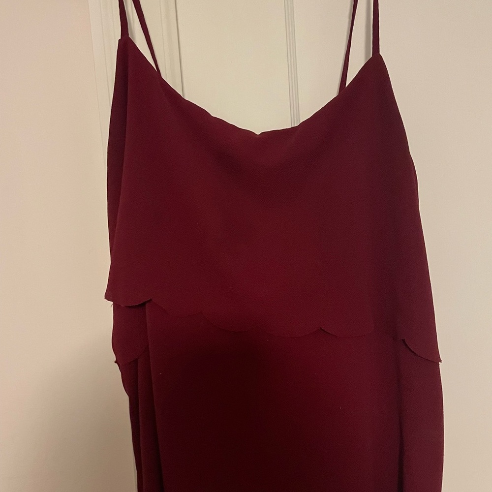 Scalloped tank top